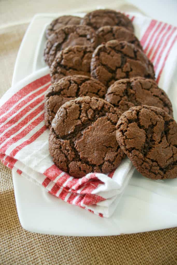 4 Ingredient Nutella Cookies are the simplest, yest most delicious chocolate cookie you will ever taste. So easy to make and perfect for kids to help in the kitchen!