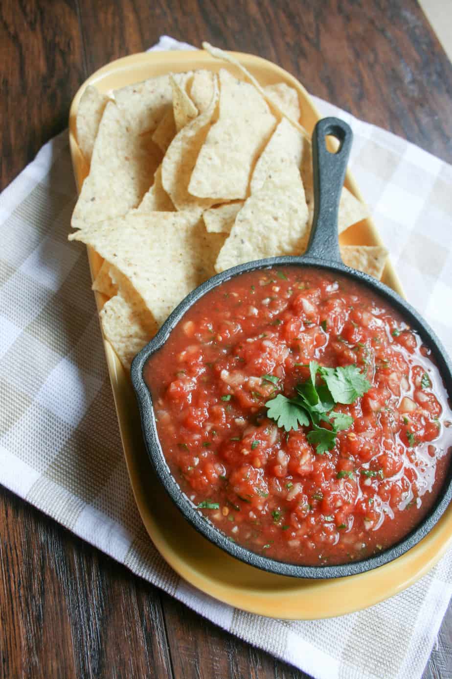 Homemade Mexican Restaurant Style Salsa is the greatest appetizer for Taco Tuesday or any other party or get together!