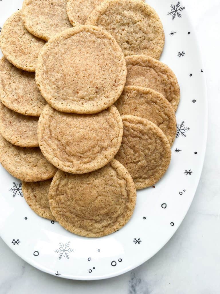 plate of starbucks snickerdoodle cookies