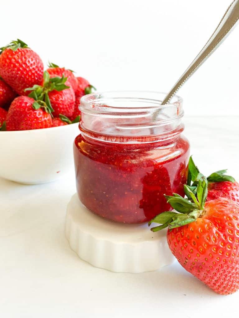 Easy homemade strawberry jam