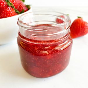 Easy homemade strawberry jam