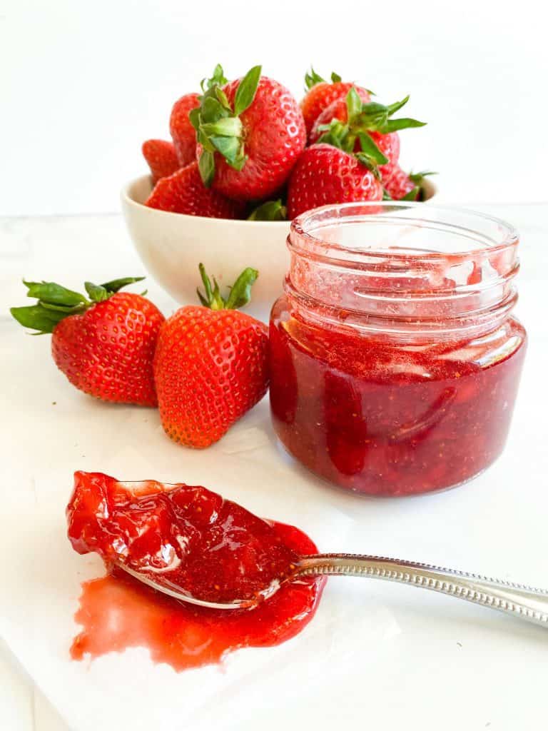 Easy homemade strawberry jam