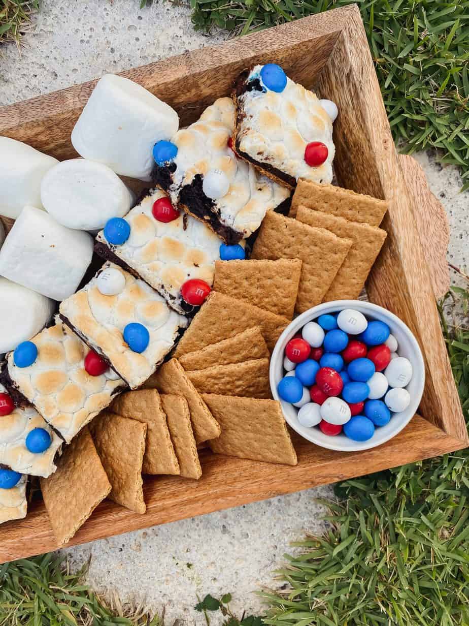 Chocolate Graham with Mini M&Ms